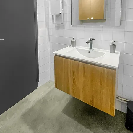 Le Petit Paradis De Lägenhet